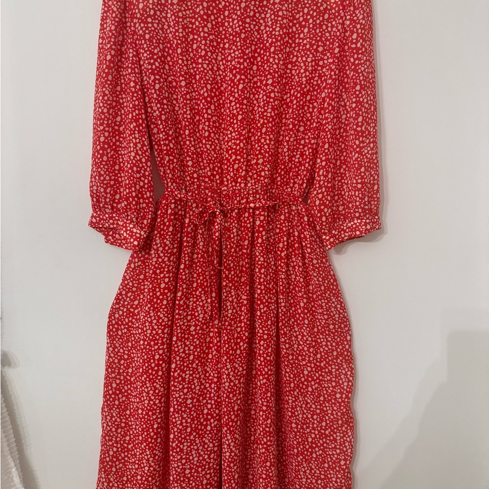 Lovely Vintage 1980’s Red and White Patterned Dress with Shoulder Pads